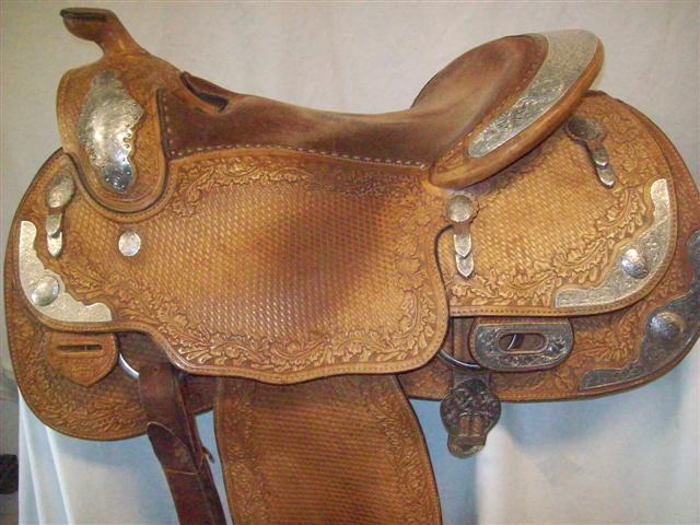 Used Saddle:- Image Number:0